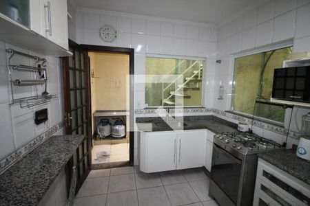 Casa para alugar com 270m², 3 quartos e 2 vagasCozinha