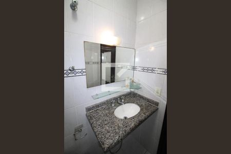 Casa para alugar com 270m², 3 quartos e 2 vagasBanheiro da Suíte