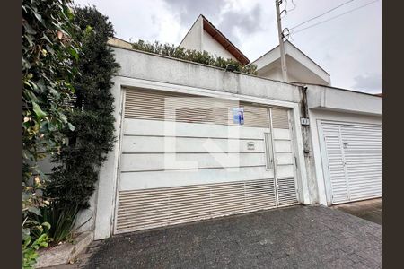 Casa para alugar com 270m², 3 quartos e 2 vagasEntrada