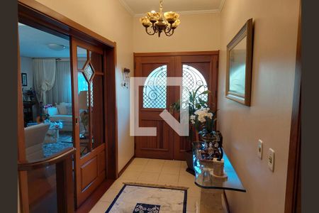 Casa à venda com 430m², 4 quartos e 4 vagas Casa à venda com 430m², 4 quartos e 4 vagasHall de entrada