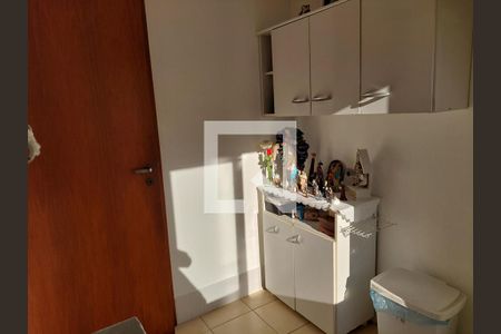 Casa à venda com 430m², 4 quartos e 4 vagas Casa à venda com 430m², 4 quartos e 4 vagasLavanderia