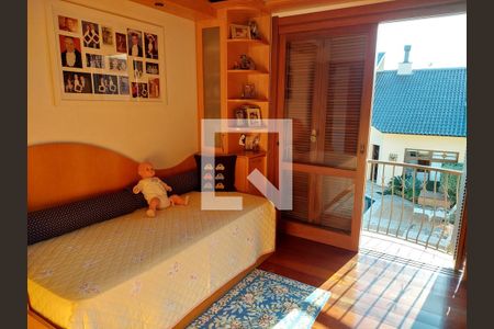 Casa à venda com 430m², 4 quartos e 4 vagas Casa à venda com 430m², 4 quartos e 4 vagasQuarto 3