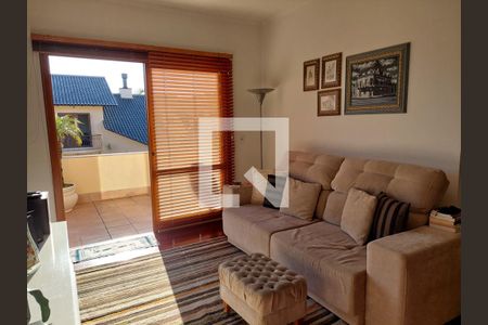 Casa à venda com 430m², 4 quartos e 4 vagas Casa à venda com 430m², 4 quartos e 4 vagasSala de TV