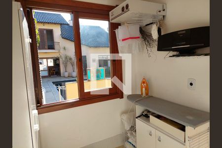 Casa à venda com 430m², 4 quartos e 4 vagas Casa à venda com 430m², 4 quartos e 4 vagasLavanderia