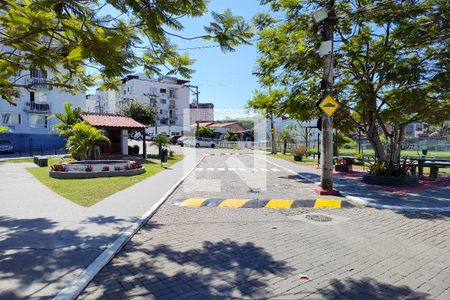 Apartamento para alugar com 52m², 3 quartos e 1 vagaÁrea comum