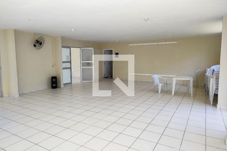 Apartamento para alugar com 52m², 3 quartos e 1 vagaÁrea comum - Salão de festas