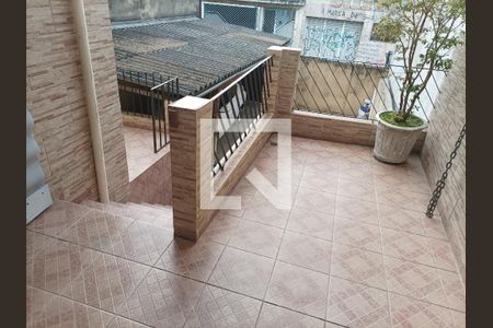 Casa à venda com 108m², 2 quartos e 2 vagasQuintal