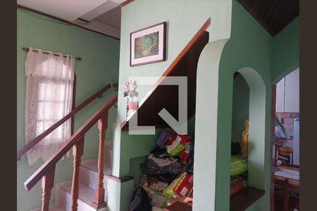 Casa à venda com 108m², 2 quartos e 2 vagasHall entrada