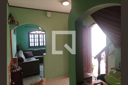 Casa à venda com 108m², 2 quartos e 2 vagasHall entrada