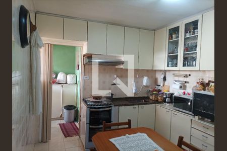 Casa à venda com 108m², 2 quartos e 2 vagasCozinha