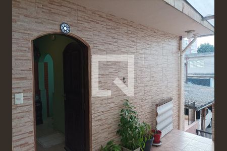 Casa à venda com 108m², 2 quartos e 2 vagasQuintal