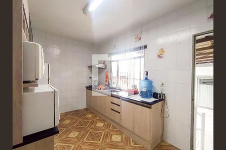 Casa à venda com 120m², 3 quartos e 1 vaga Casa à venda com 120m², 3 quartos e 1 vagaCozinha