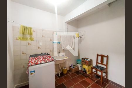 Casa à venda com 120m², 3 quartos e 1 vaga Casa à venda com 120m², 3 quartos e 1 vagaLavanderia