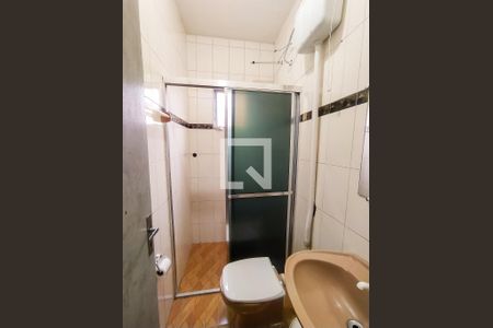 Casa à venda com 120m², 3 quartos e 1 vaga Casa à venda com 120m², 3 quartos e 1 vagaBanheiro 2