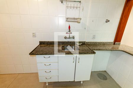Apartamento à venda com 75m², 2 quartos e sem vagaCozinha