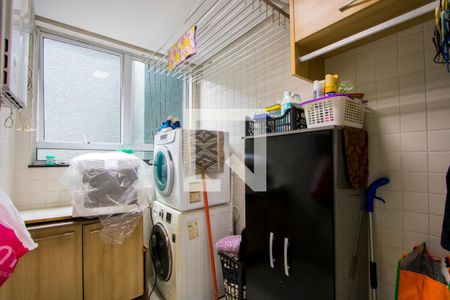 Casa à venda com 200m², 3 quartos e 4 vagasÁrea de serviço