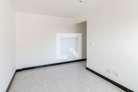 Sala de apartamento à venda com 2 quartos, 60m² em Carlos Prates, Belo Horizonte