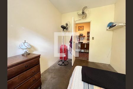 Casa à venda com 240m², 4 quartos e 5 vagas Casa à venda com 240m², 4 quartos e 5 vagasQuarto 3