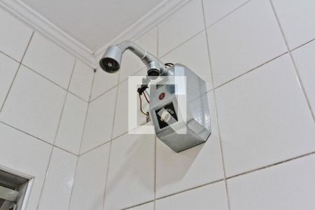 Casa à venda com 240m², 3 quartos e 2 vagasBanheiro de Serviço