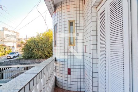 Casa à venda com 240m², 3 quartos e 2 vagasVaranda