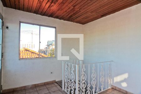 Casa à venda com 240m², 3 quartos e 2 vagasEscritório