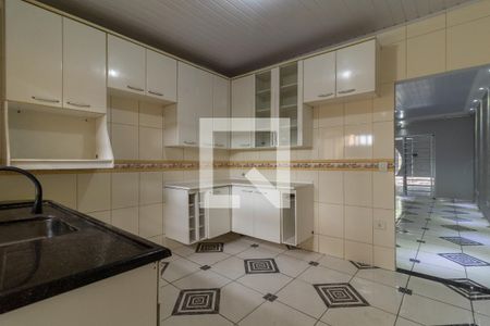 Casa para alugar com 100m², 3 quartos e 2 vagasCozinha