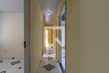 Casa para alugar com 100m², 3 quartos e 2 vagasCorredor