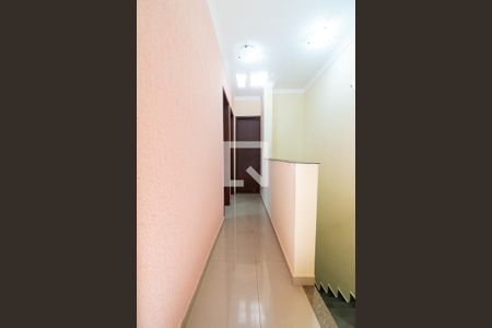 Casa de condomínio à venda com 174m², 3 quartos e 4 vagasCorredor