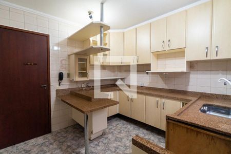 Casa de condomínio à venda com 174m², 3 quartos e 4 vagasCozinha