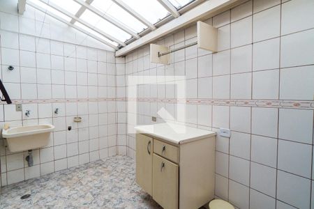 Casa de condomínio à venda com 174m², 3 quartos e 4 vagasÁrea de Serviço