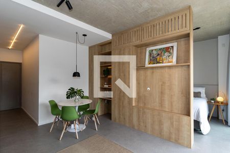 Studio para alugar com 45m², 1 quarto e 1 vaga Studio para alugar com 45m², 1 quarto e 1 vagaSala