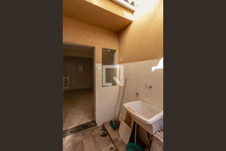 Casa à venda com 150m², 4 quartos e 1 vagaCozinha e Área de Serviço