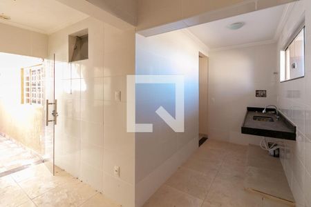 Casa à venda com 150m², 4 quartos e 1 vagaCozinha e Área de Serviço
