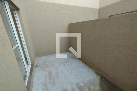 Apartamento para alugar com 45m², 2 quartos e 1 vagaVaranda