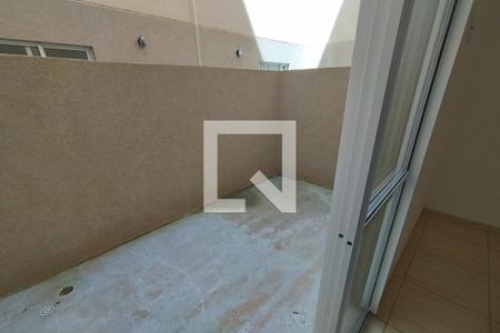 Apartamento para alugar com 45m², 2 quartos e 1 vagaVaranda