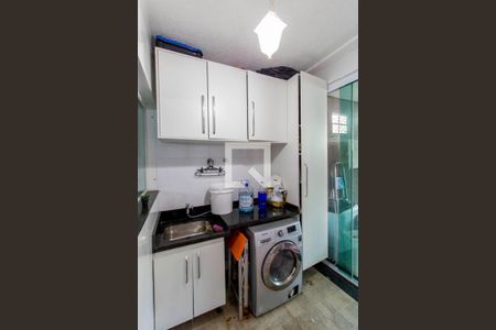 Casa para alugar com 230m², 3 quartos e 5 vagasÁrea de Serviço