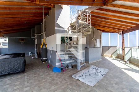 Casa para alugar com 230m², 3 quartos e 5 vagasVaranda 