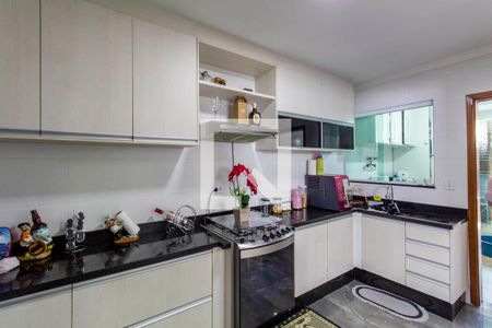 Casa para alugar com 230m², 3 quartos e 5 vagasCozinha 