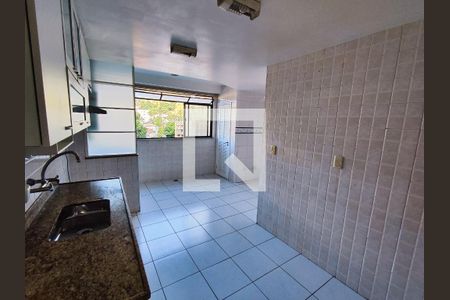 Apartamento à venda com 105m², 3 quartos e 2 vagasCozinha