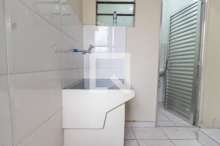 Casa para alugar com 40m², 1 quarto e sem vagaÁrea de serviço