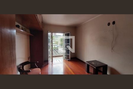 Quarto 1 de casa à venda com 5 quartos, 247m² em Vila Pires, Santo André