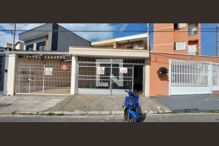 Casa para alugar com 247m², 5 quartos e 2 vagasfachada