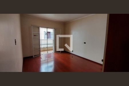 Casa para alugar com 247m², 5 quartos e 2 vagasQuarto 3