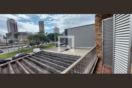 Casa para alugar com 247m², 5 quartos e 2 vagasVaranda quarto 1