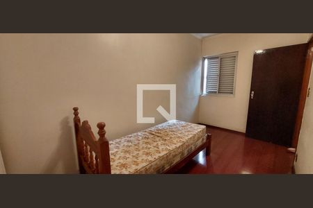 Casa para alugar com 247m², 5 quartos e 2 vagasQuarto 2