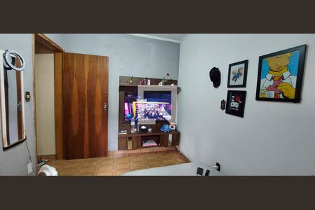 Casa para alugar com 247m², 5 quartos e 2 vagasQuarto 5