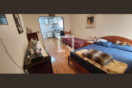 Casa para alugar com 247m², 5 quartos e 2 vagassala de estar