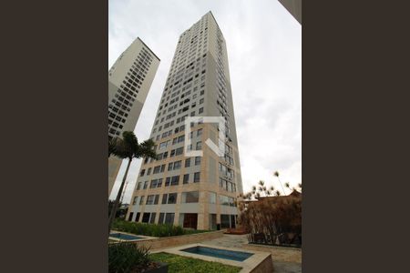 Apartamento para alugar com 70m², 1 quarto e 1 vagaÁrea comum - Fachada do bloco