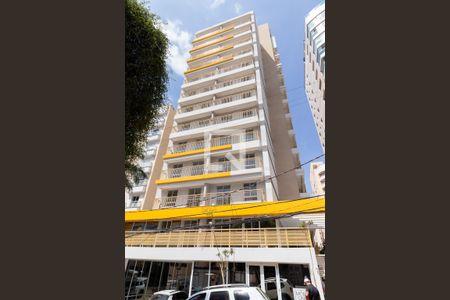Studio à venda com 29m², 1 quarto e sem vaga Studio à venda com 29m², 1 quarto e sem vagaFachada