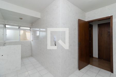 Apartamento à venda com 72m², 2 quartos e 1 vaga Apartamento à venda com 72m², 2 quartos e 1 vagaCozinha e Área de Serviço